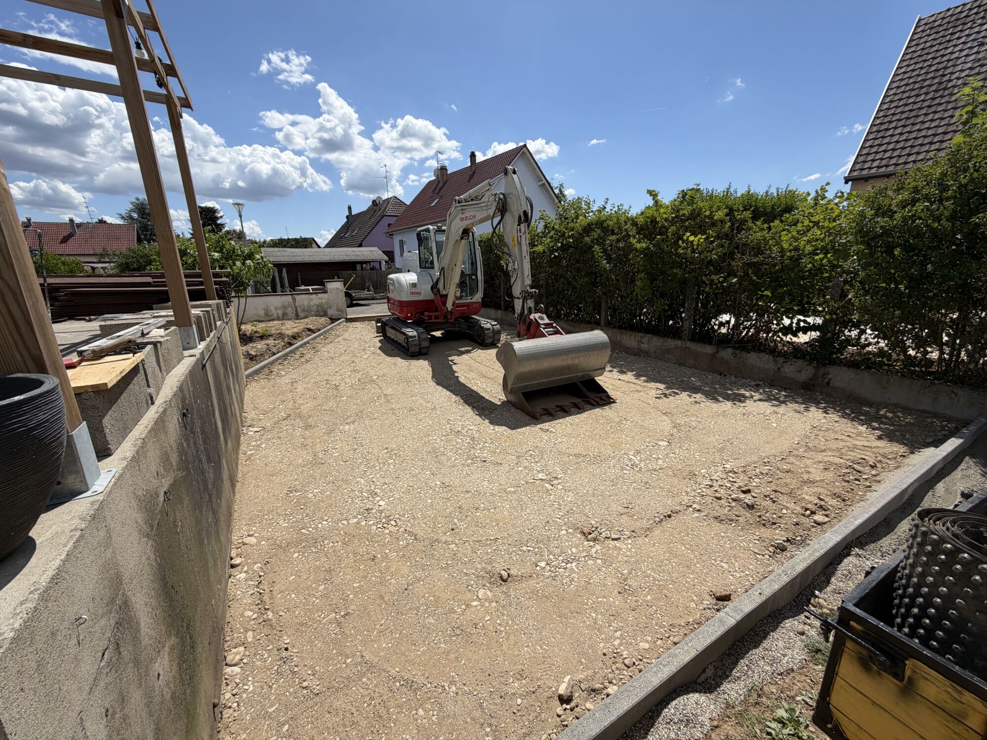 Cr&eacute;ation de places de parking et terrains de p&eacute;tanque &agrave; Munchhouse pr&egrave;s d&rsquo;Ottmarsheim Wittenheim